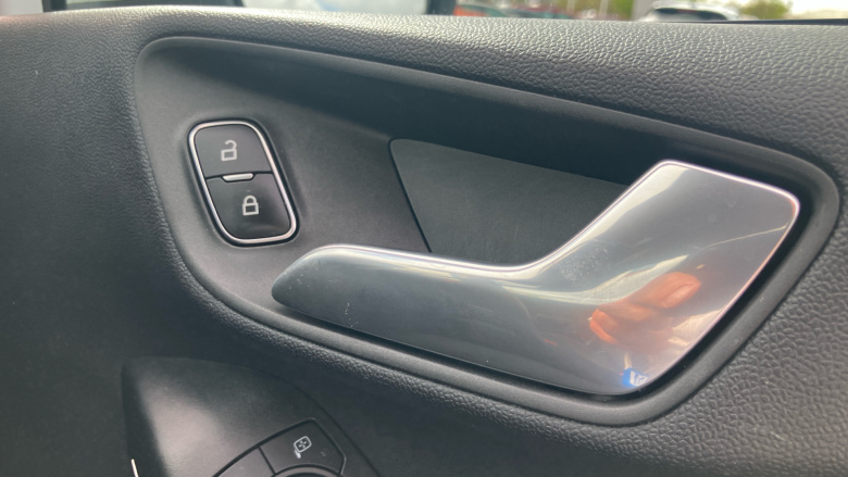 Ford Fiesta 1.0 EcoBoost Hybrid mHEV 125 ST-Line 5dr Petrol Hatchback